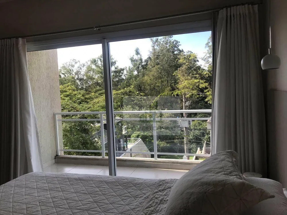Casa, 4 quartos, 240 m² - Foto 3