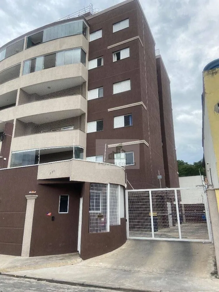 Apartamento, 2 quartos, 74 m² - Foto 2