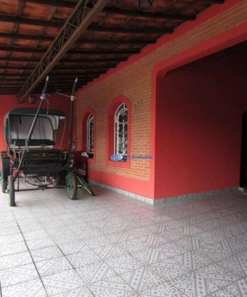 Casa, 3 quartos, 219 m² - Foto 2