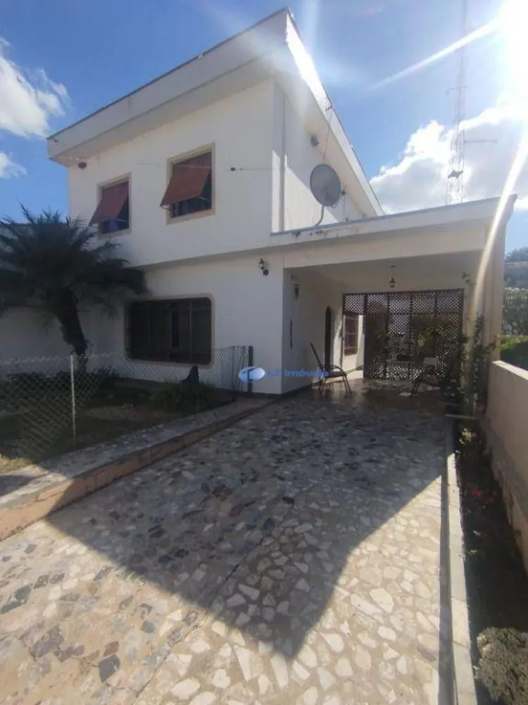 Sobrado, 4 quartos, 333 m² - Foto 2