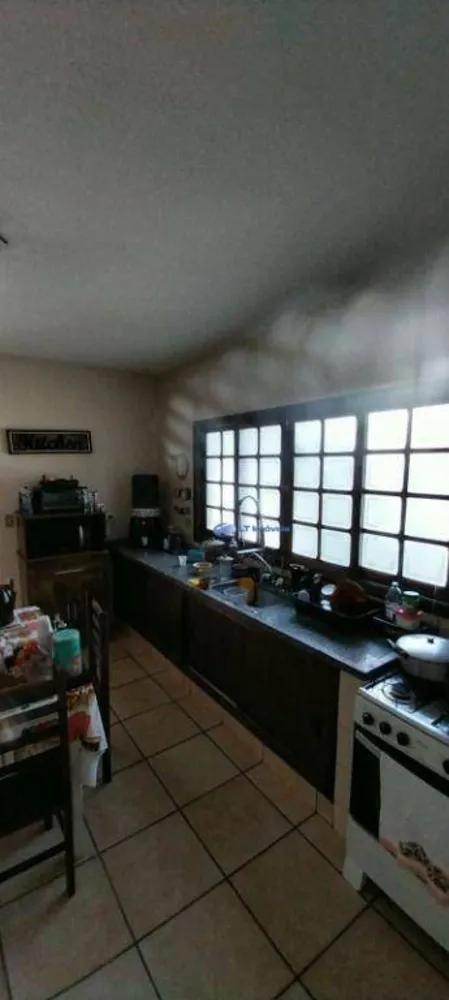 Casa, 3 quartos, 235 m² - Foto 8