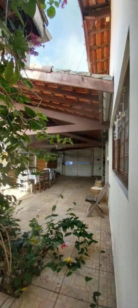 Casa, 3 quartos, 235 m² - Foto 12