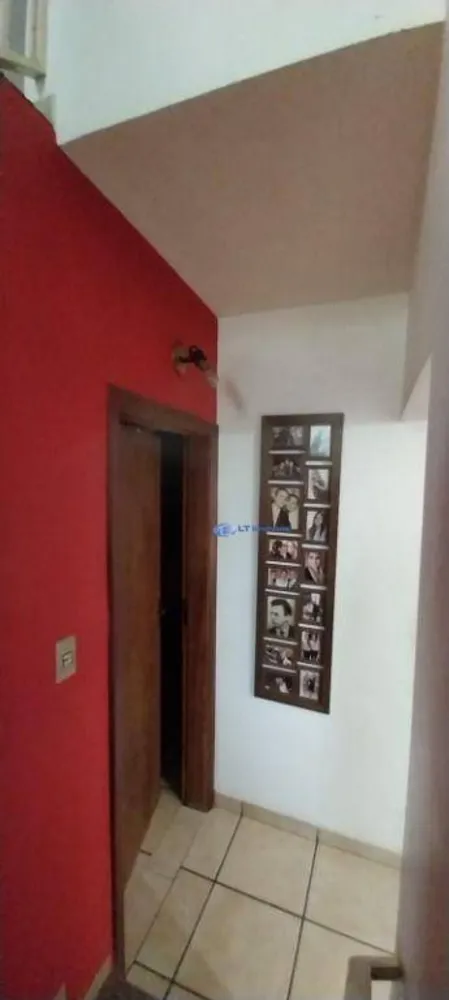 Casa, 3 quartos, 235 m² - Foto 6