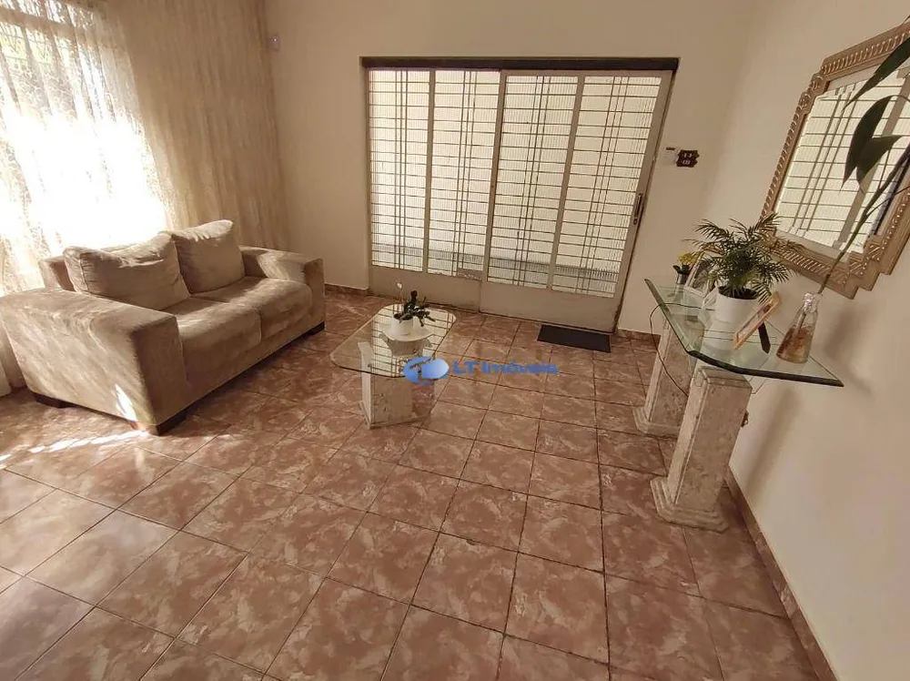 Casa, 2 quartos, 187 m² - Foto 1