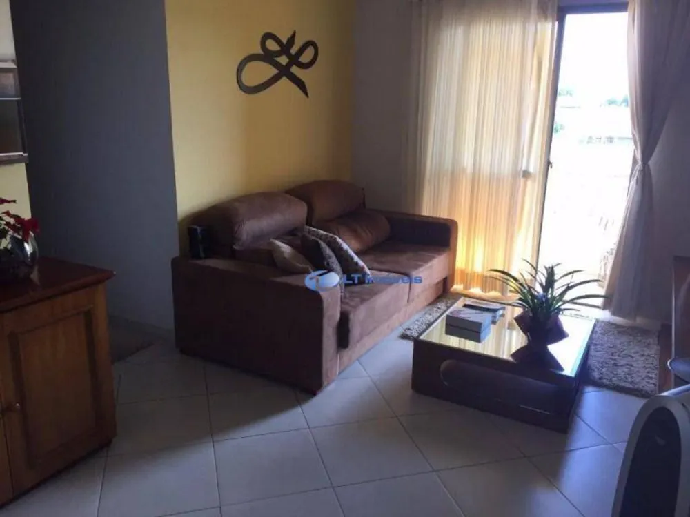 Apartamento, 3 quartos, 72 m² - Foto 2