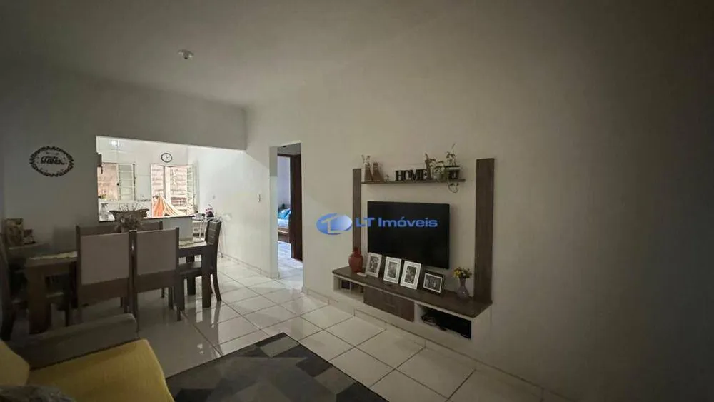 Casa, 2 quartos, 57 m² - Foto 1