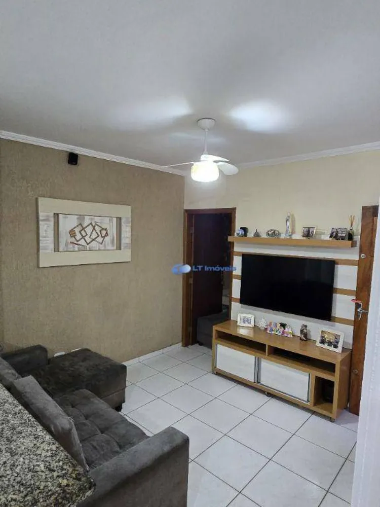 Casa, 2 quartos, 58 m² - Foto 1