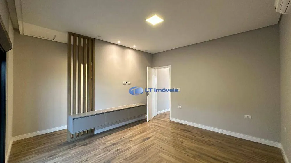 Sobrado, 3 quartos, 270 m² - Foto 8