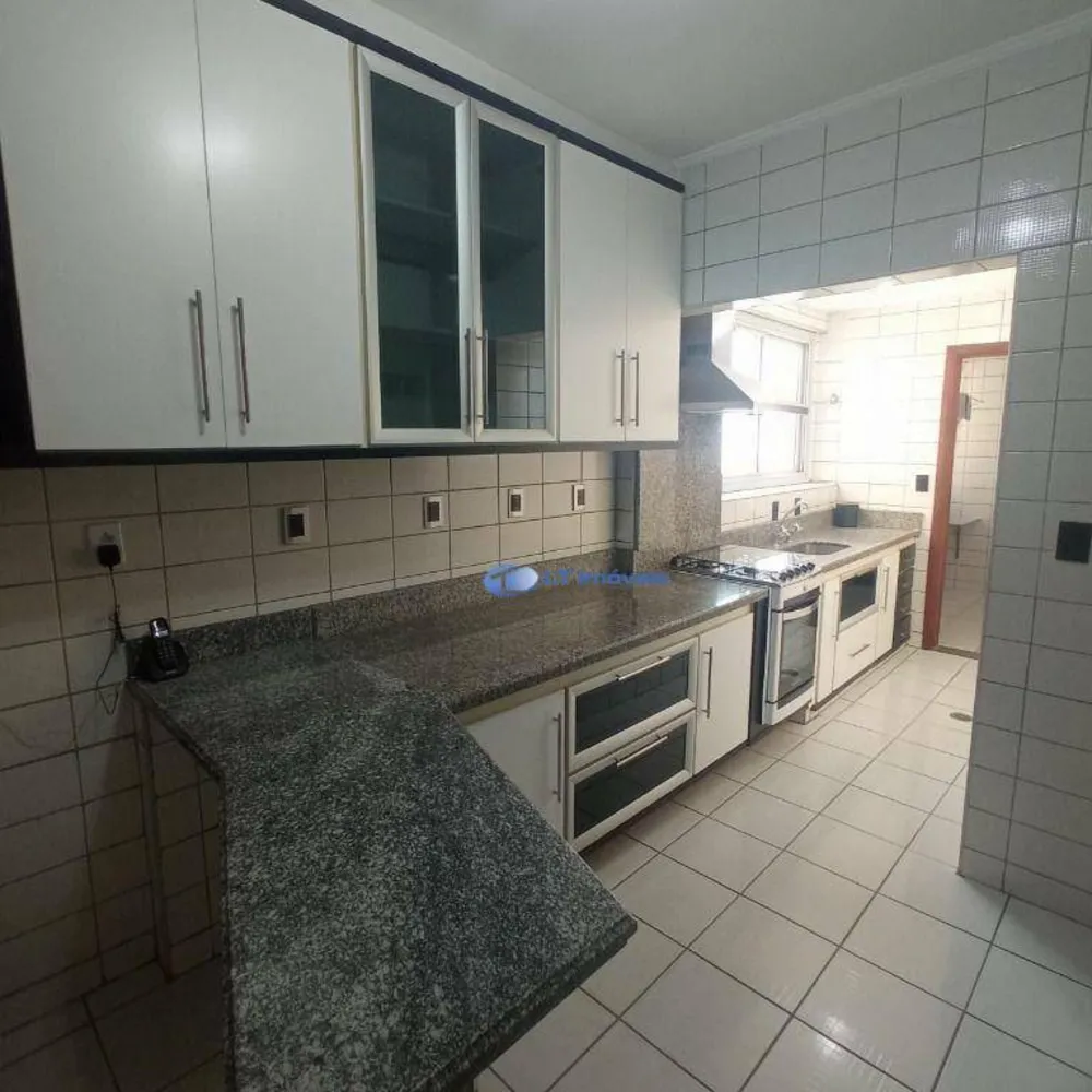 Apartamento, 3 quartos, 338 m² - Foto 2