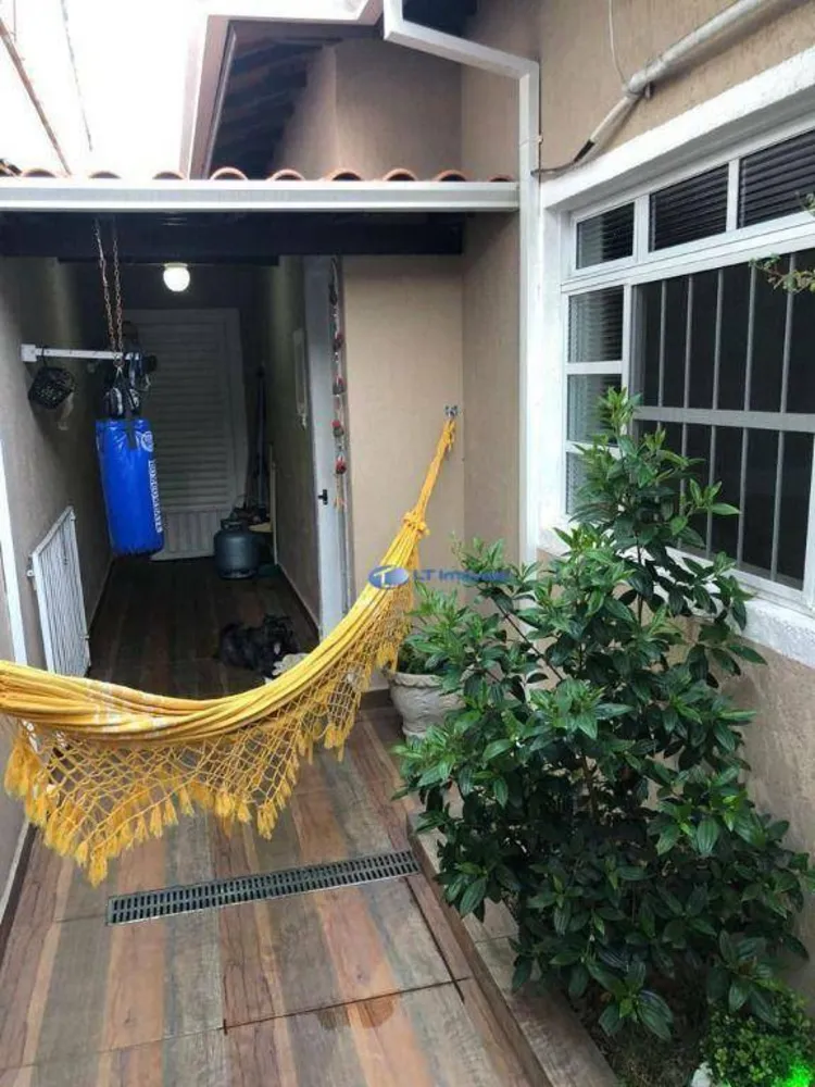 Casa, 3 quartos, 225 m² - Foto 13