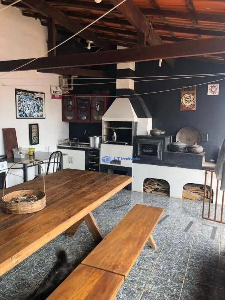 Casa, 3 quartos, 225 m² - Foto 15