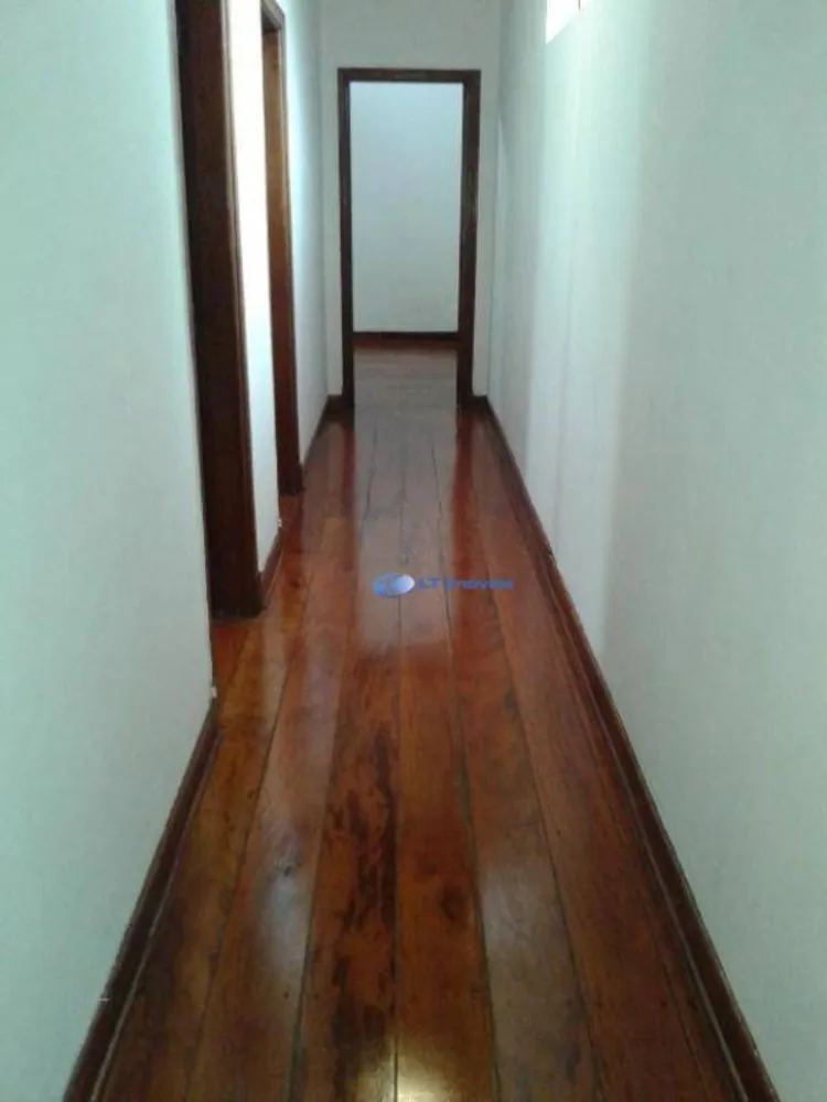 Casa, 6 quartos, 250 m² - Foto 4