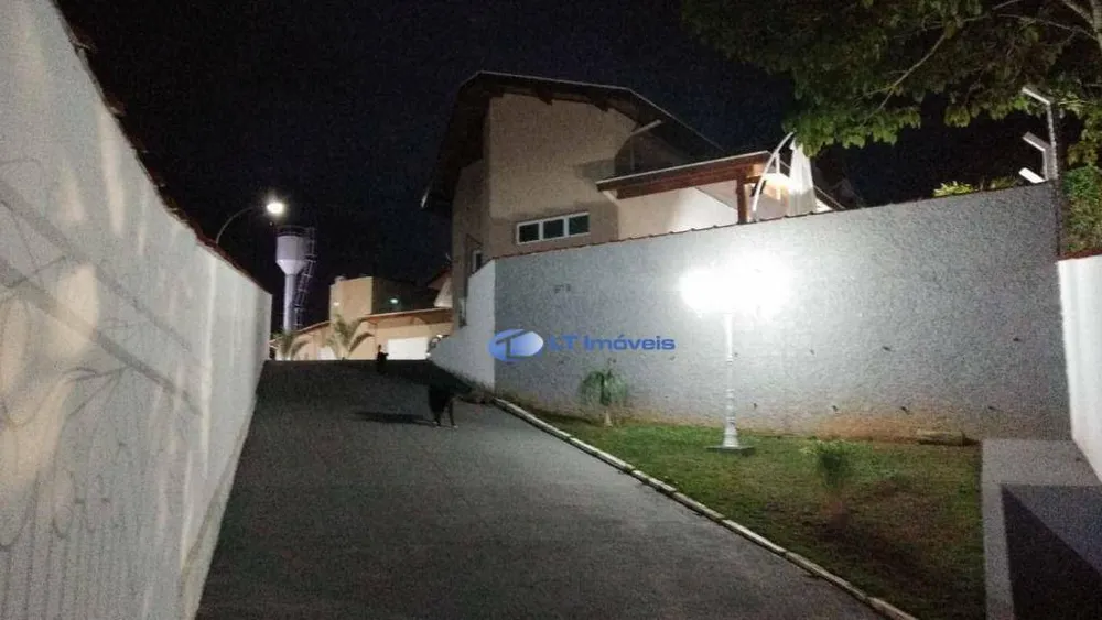 Casa, 4 quartos, 378 m² - Foto 3