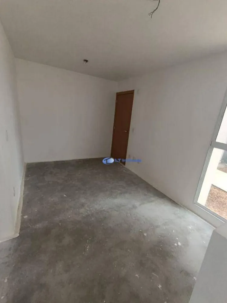 Apartamento, 2 quartos, 43 m² - Foto 4