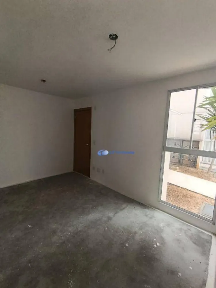 Apartamento, 2 quartos, 43 m² - Foto 2