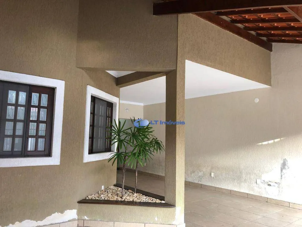 Sobrado, 4 quartos, 235 m² - Foto 3