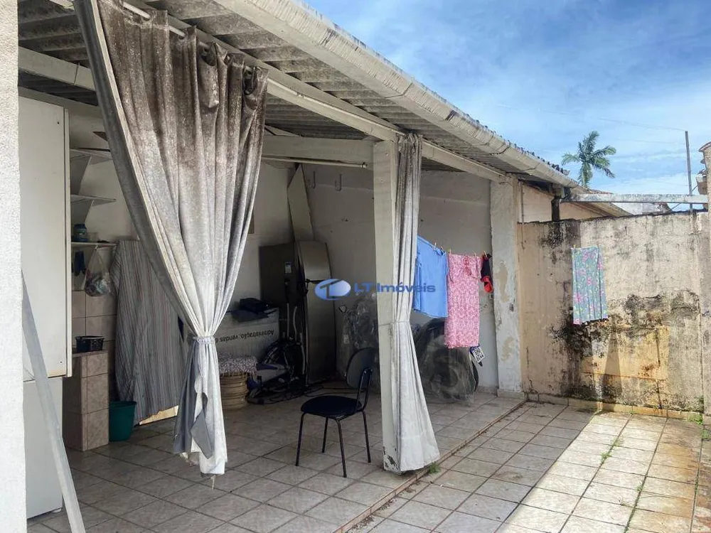 Casa, 2 quartos, 206 m² - Foto 10