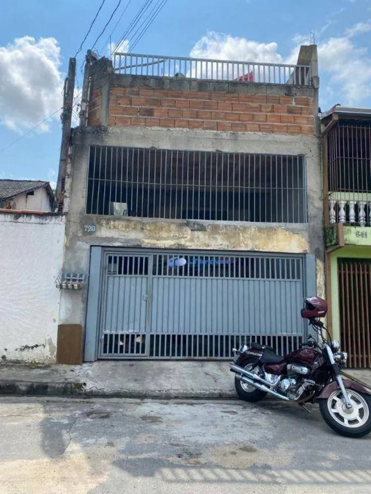 Casa, 4 quartos, 140 m² - Foto 1