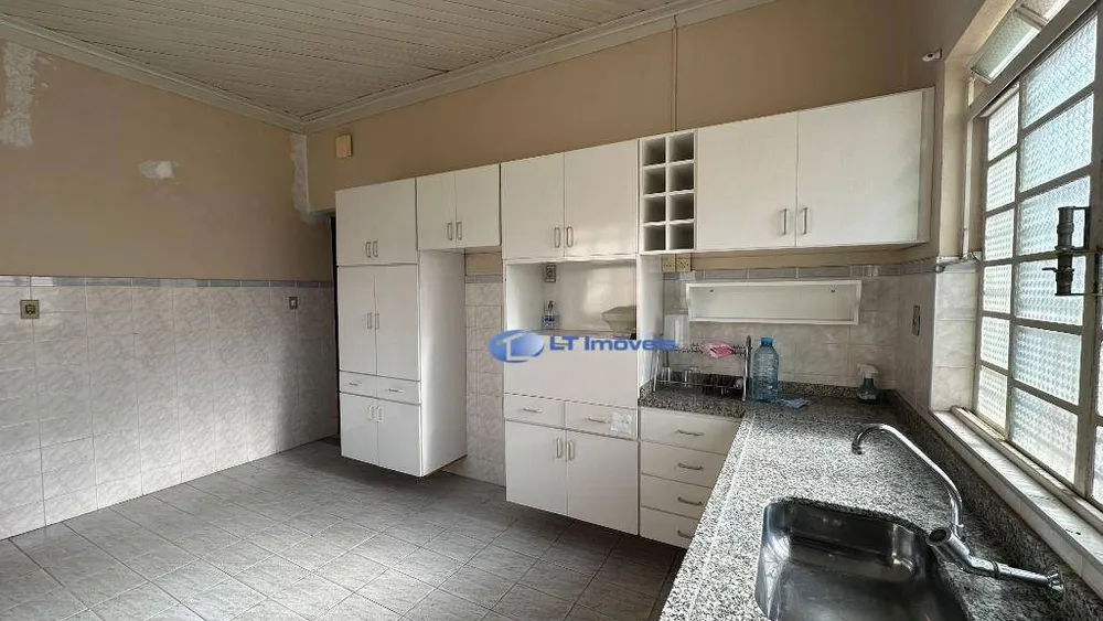 Casa, 3 quartos, 210 m² - Foto 10
