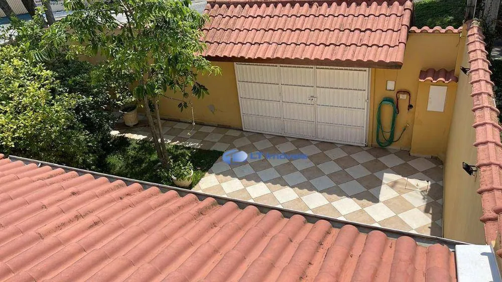 Casa, 3 quartos, 195 m² - Foto 1