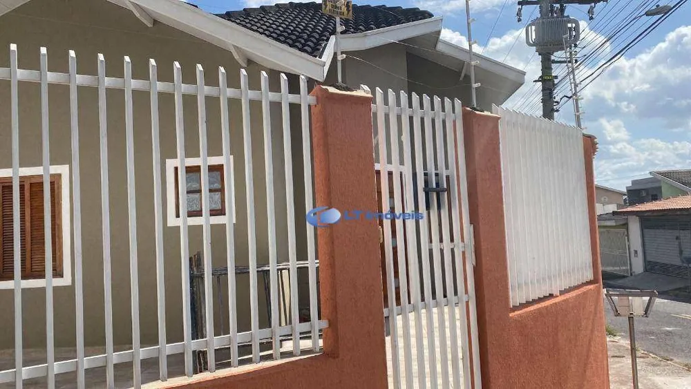 Casa, 3 quartos, 134 m² - Foto 1
