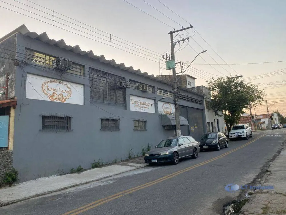 Depósito-Galpão, 800 m² - Foto 1