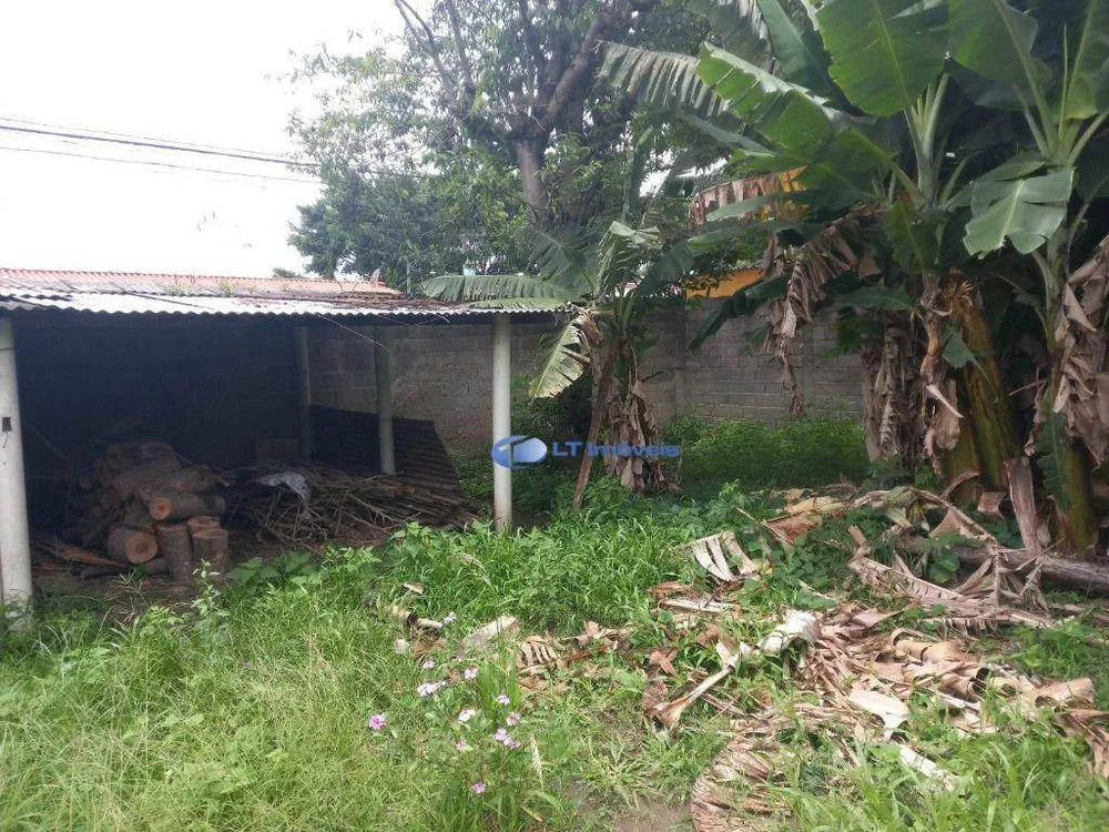 Chácara, 3 quartos, 1066 m² - Foto 2
