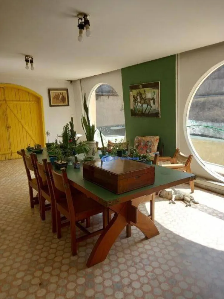 Casa, 4 quartos, 228 m² - Foto 9