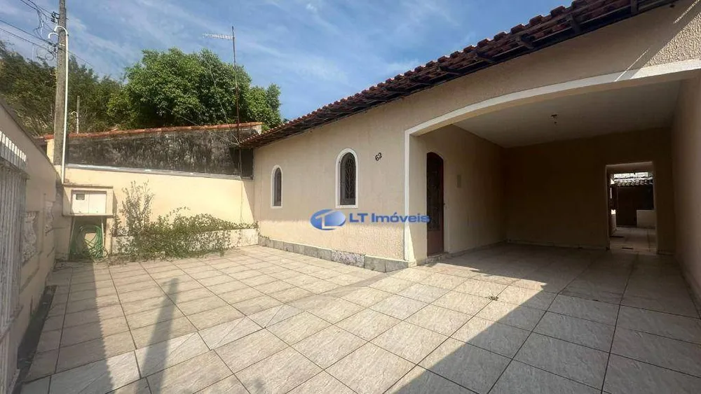 Casa, 3 quartos, 189 m² - Foto 2