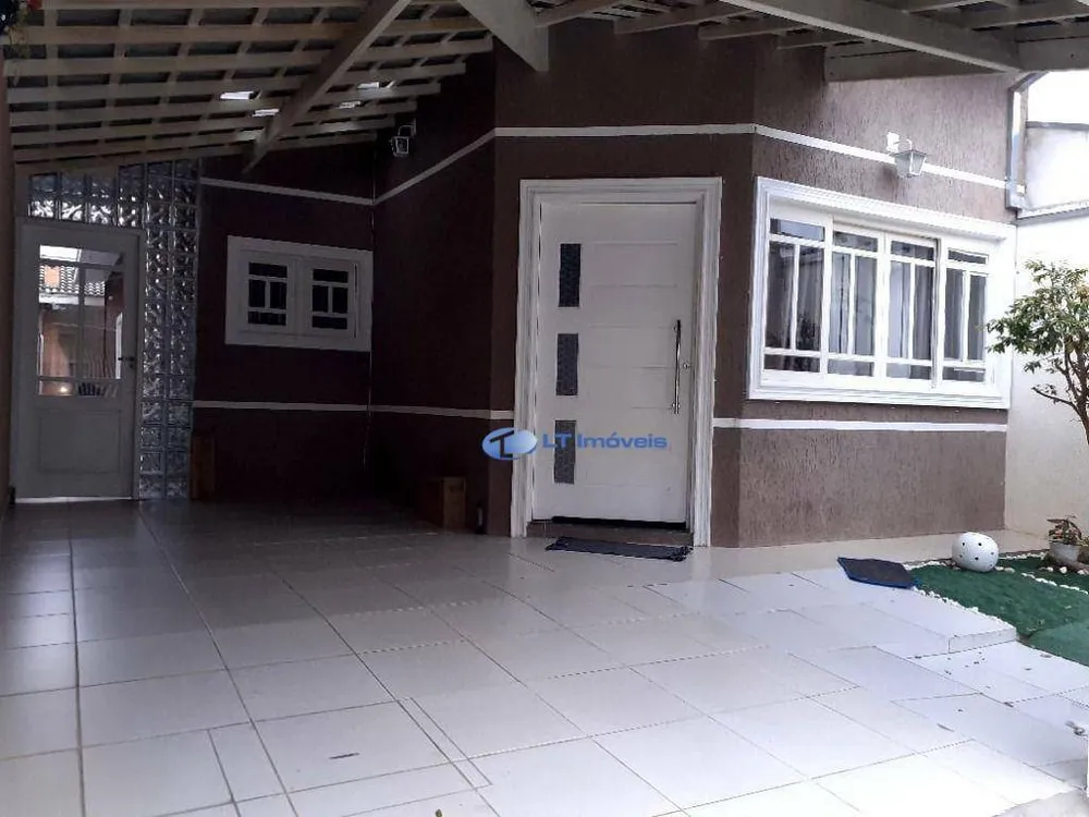 Casa, 3 quartos, 104 m² - Foto 1