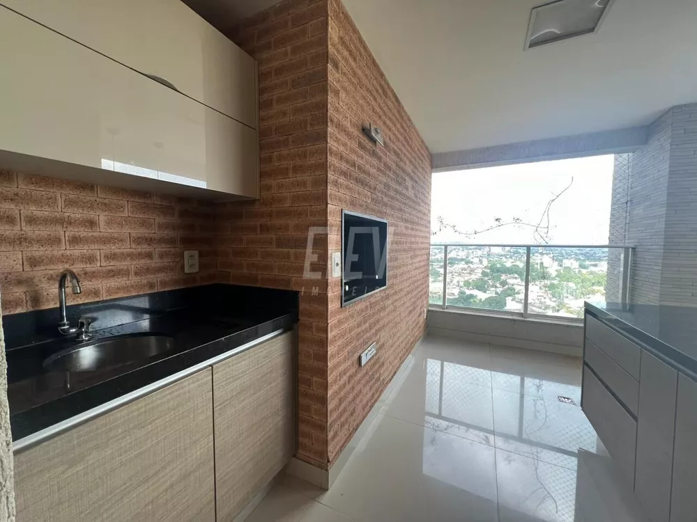 Apartamento à venda com 4 quartos, 242m² - Foto 5