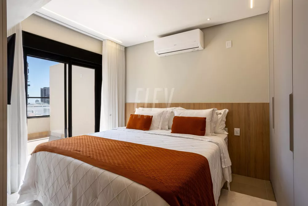 Apartamento, 3 quartos, 144 m² - Foto 2