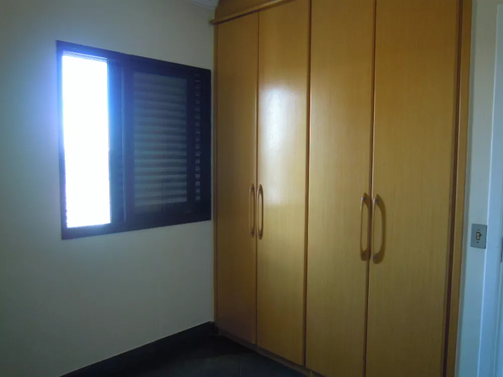 Apartamento para alugar com 3 quartos, 89m² - Foto 8