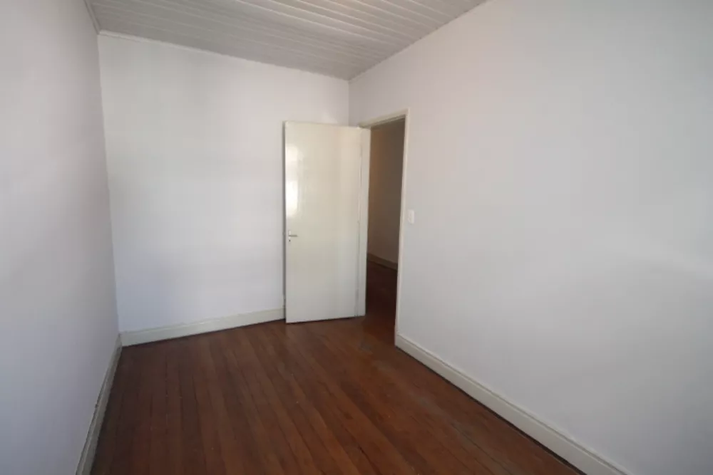 Casa para alugar com 2 quartos, 80m² - Foto 7