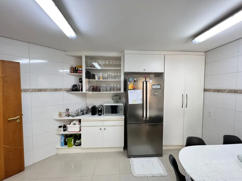 Casa, 3 quartos, 270 m² - Foto 3