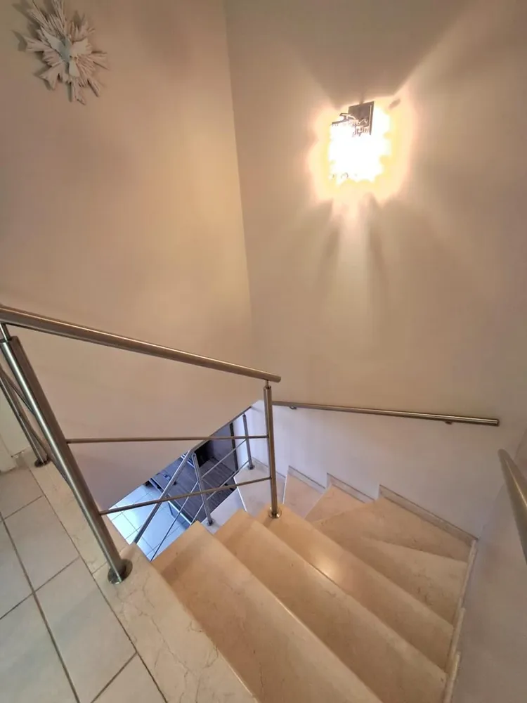 Casa, 3 quartos, 110 m² - Foto 2