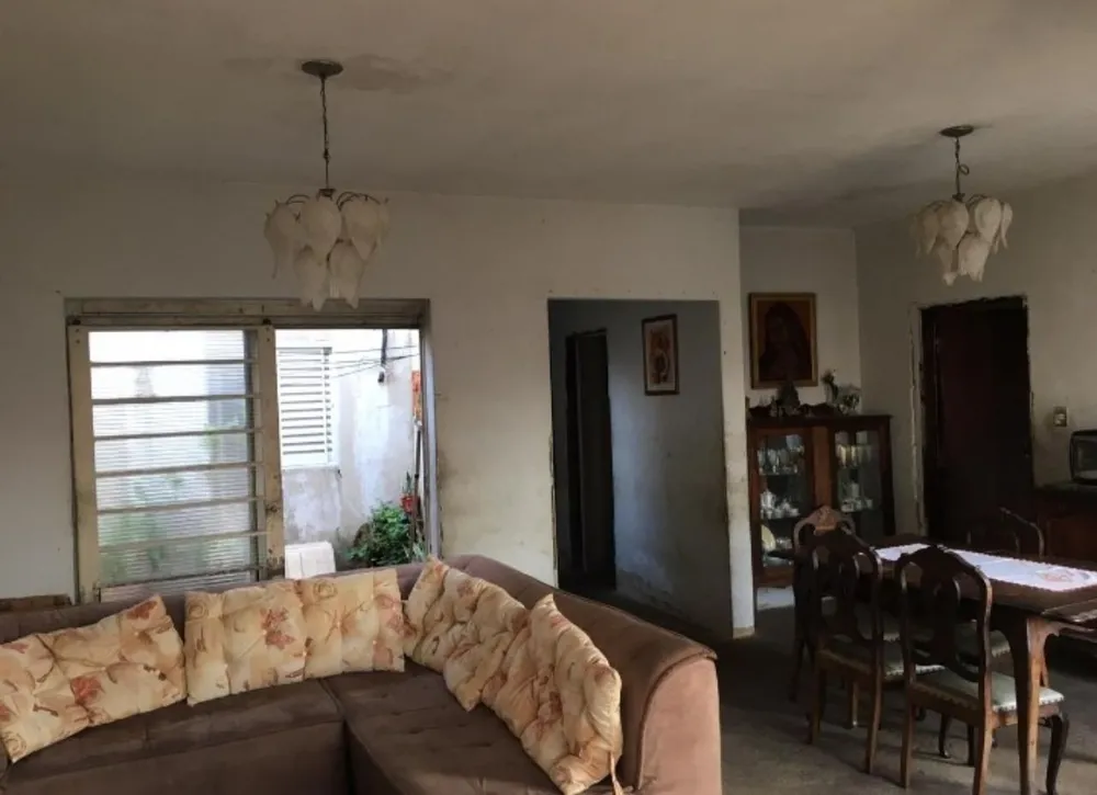 Casa, 2 quartos, 250 m² - Foto 1