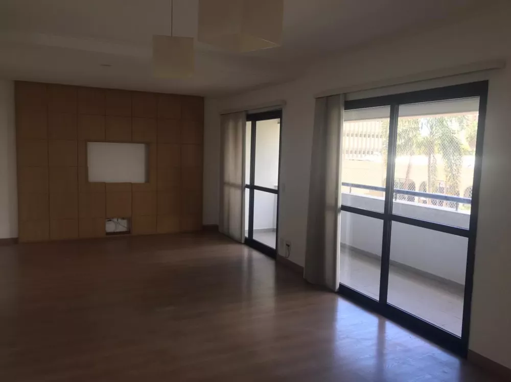 Apartamento à venda com 3 quartos, 161m² - Foto 4