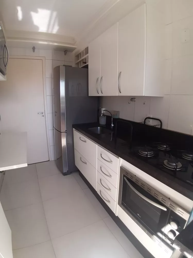 Apartamento à venda com 2 quartos, 59m² - Foto 4