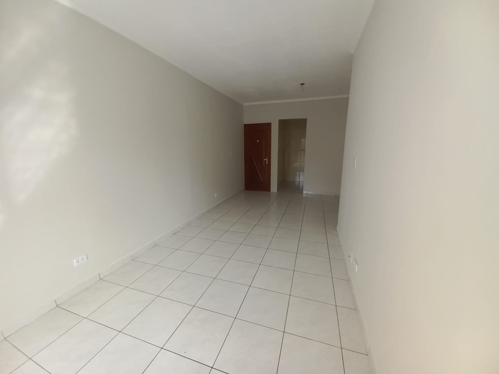 Apartamento para alugar com 2 quartos, 80m² - Foto 3