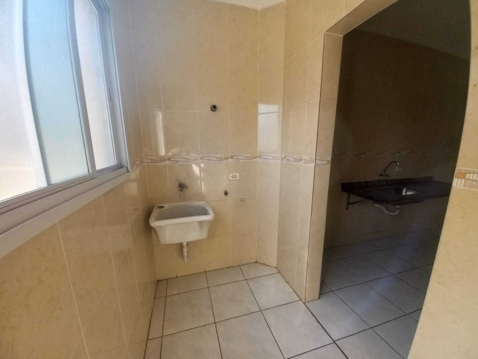 Apartamento para alugar com 2 quartos, 80m² - Foto 13