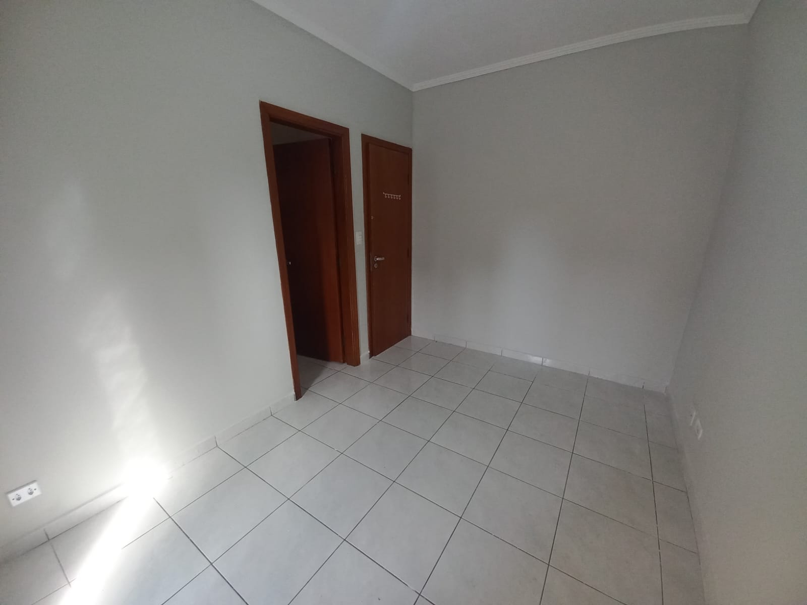 Apartamento para alugar com 2 quartos, 80m² - Foto 4