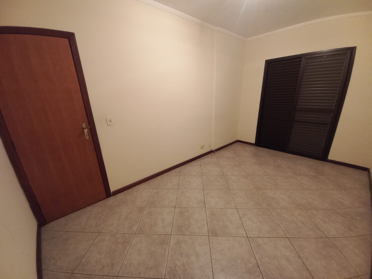 Apartamento para alugar com 3 quartos, 125m² - Foto 24