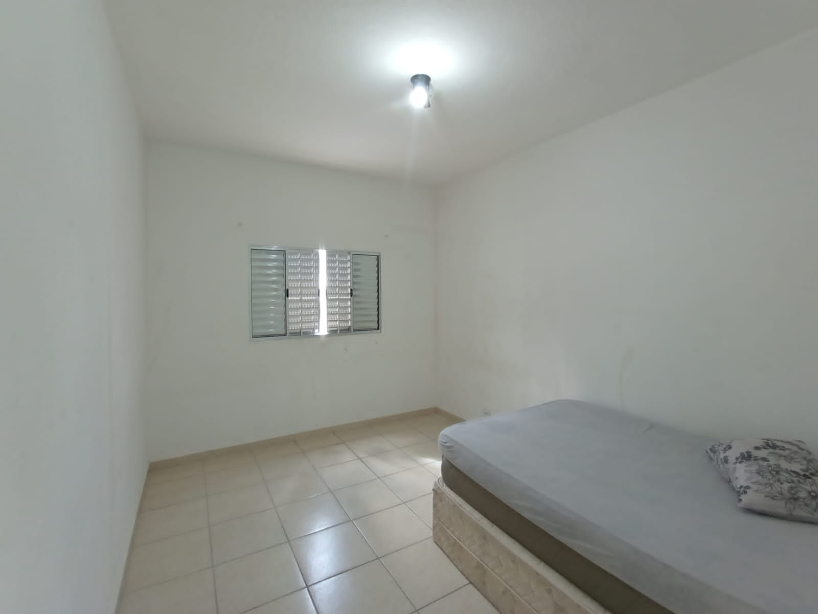 Casa para alugar com 2 quartos, 80m² - Foto 21