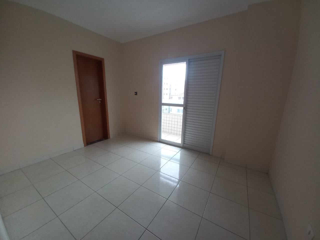 Apartamento para alugar com 2 quartos, 110m² - Foto 5