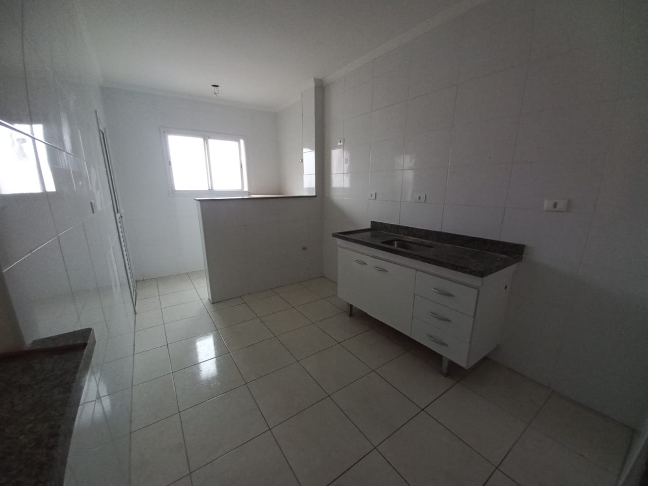 Apartamento para alugar com 2 quartos, 110m² - Foto 7