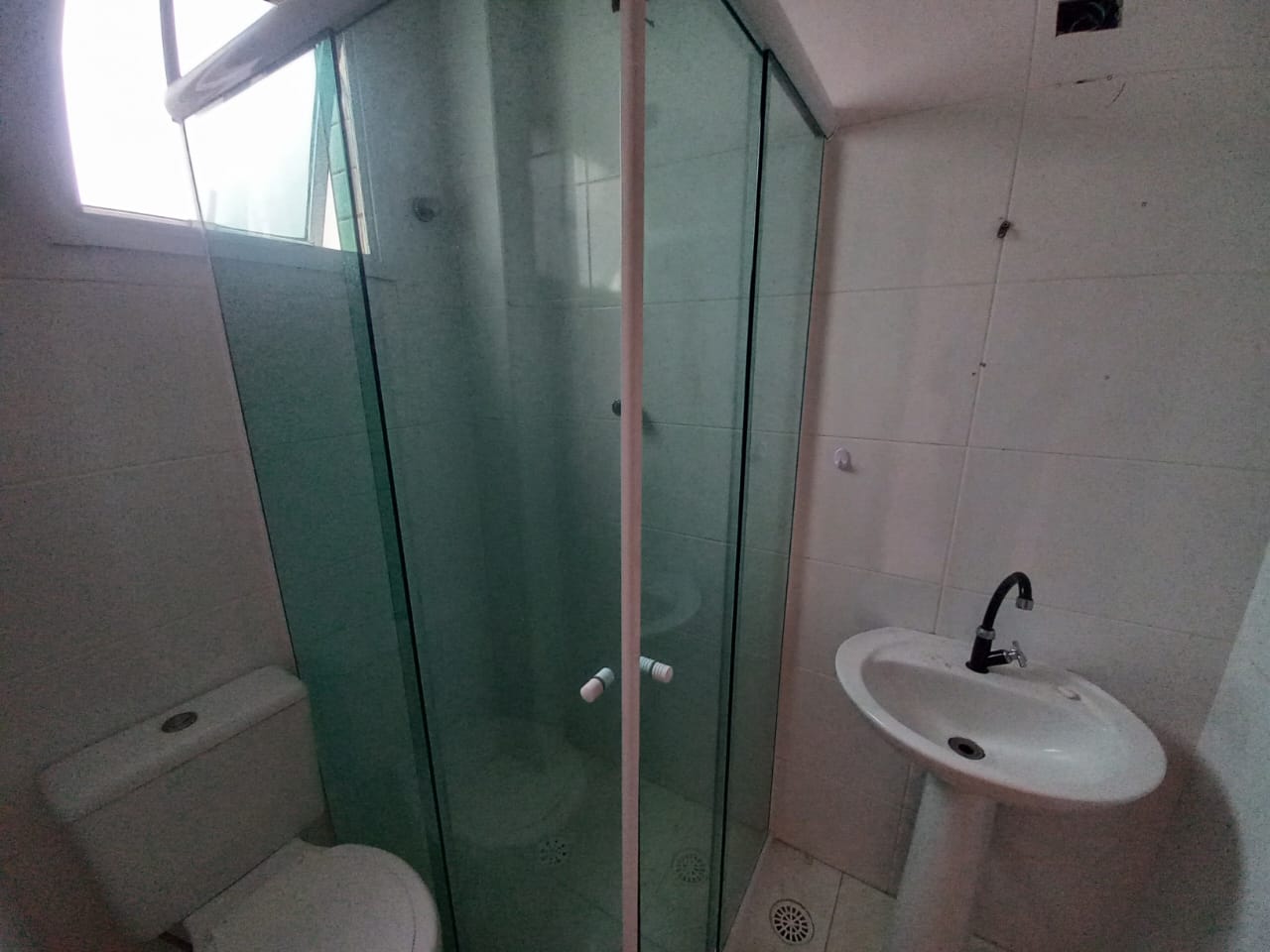 Apartamento para alugar com 2 quartos, 110m² - Foto 13