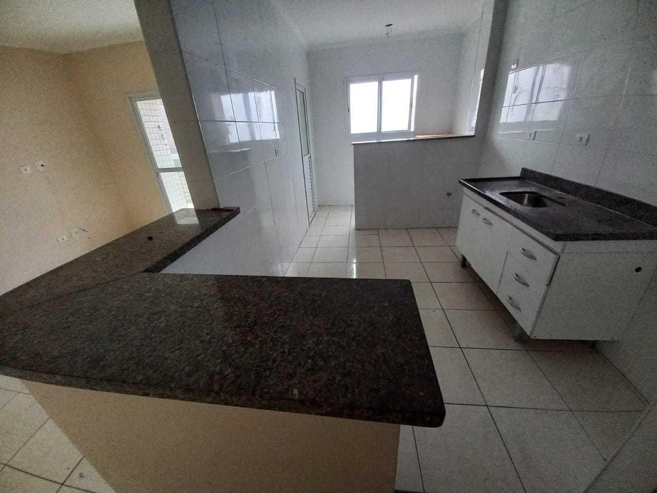 Apartamento para alugar com 2 quartos, 110m² - Foto 2