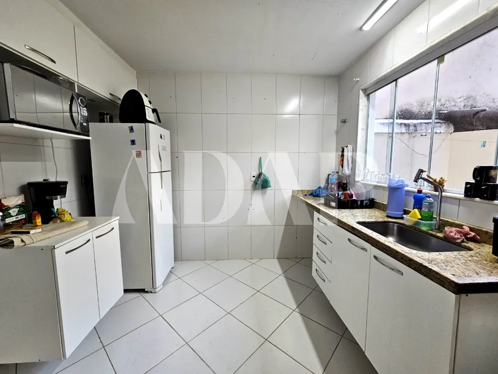 Casa, 3 quartos, 210 m² - Foto 13
