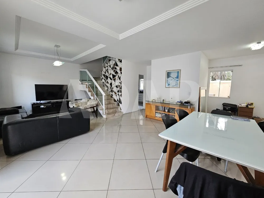 Casa, 3 quartos, 210 m² - Foto 10
